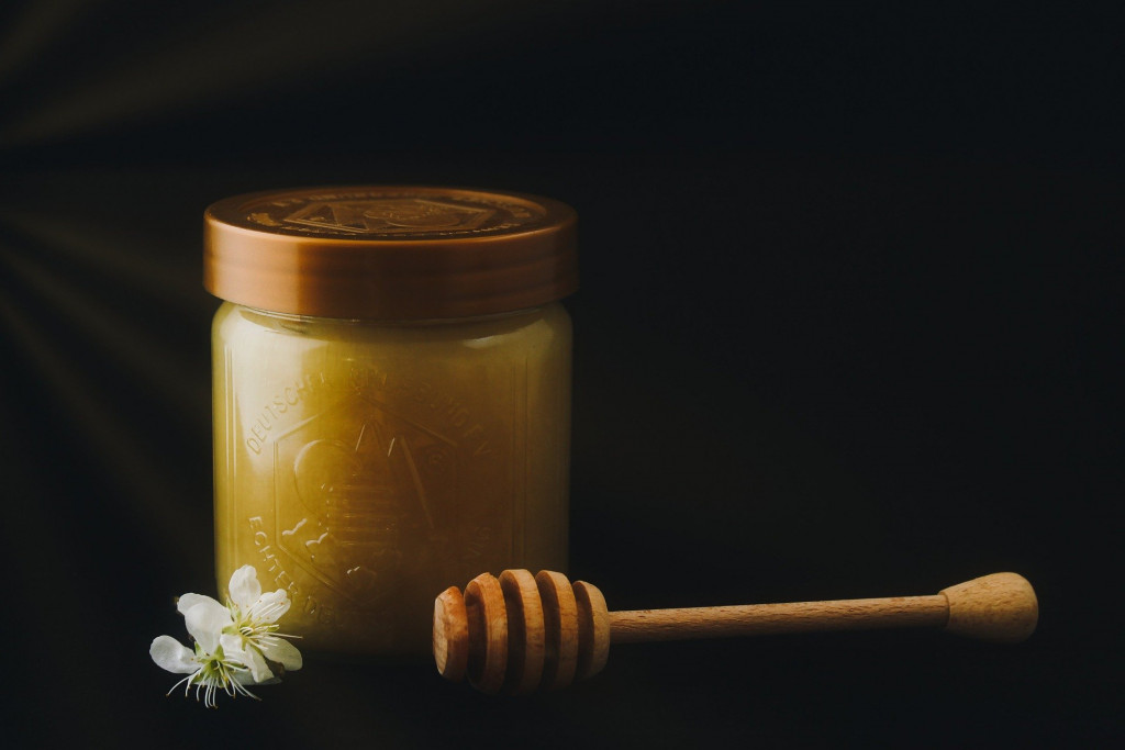 Petite cuillère à miel en buis • Miel Rayon d'Or